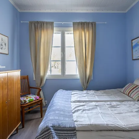 Apartman In The Middle Of Silence *